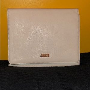 Forever 21 Large Clutch - Creme